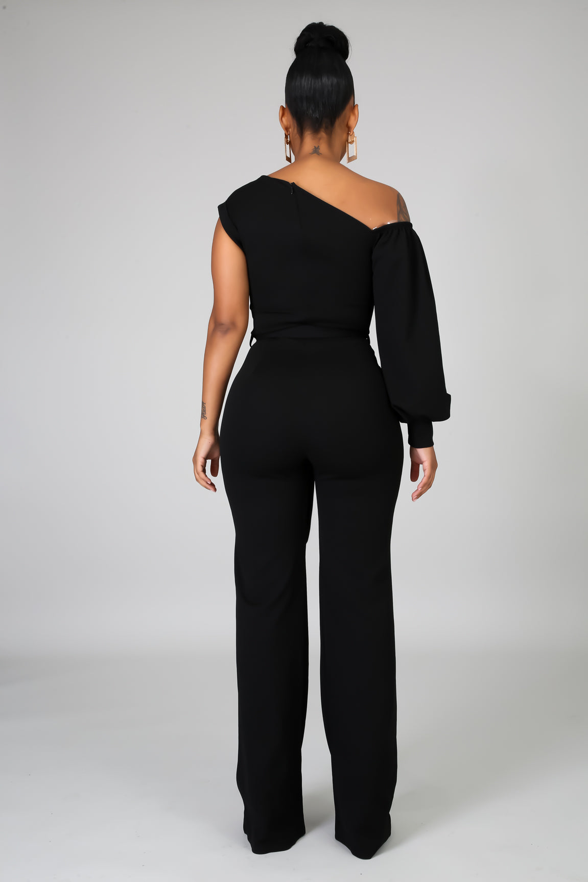 Black Long Sleeve One Sided Off-Shoulder Jumpsuit