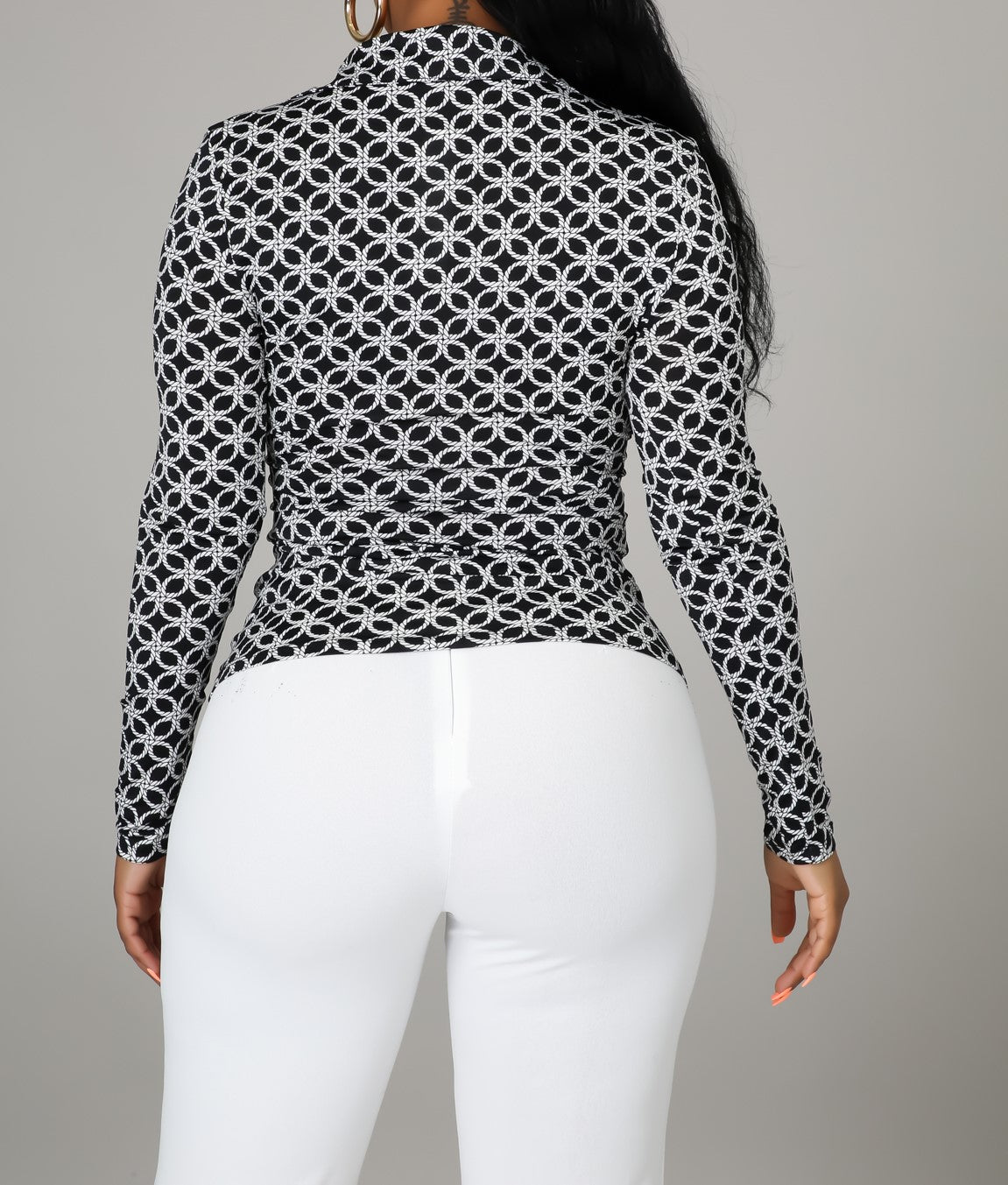 Black & White Long-Sleeve Top