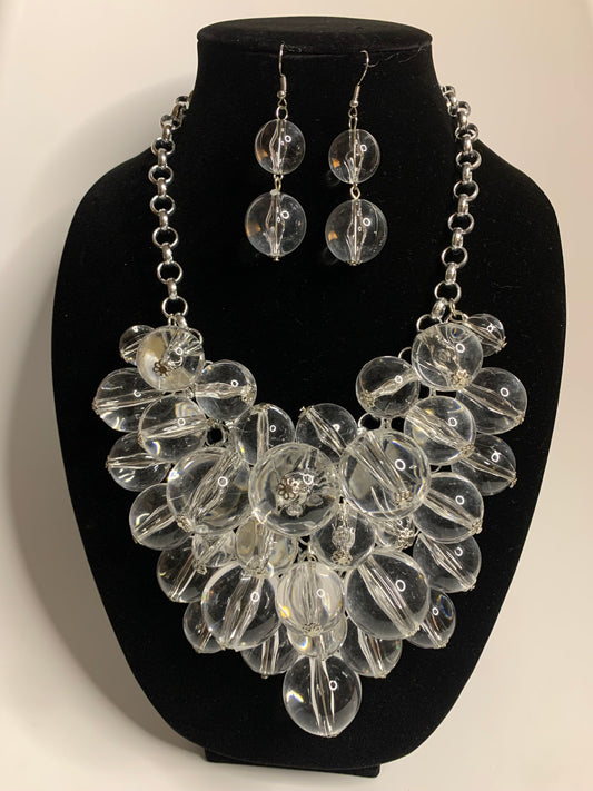 Clear Silver Bulb Necklace Set