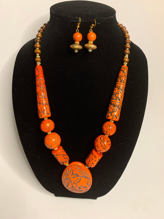 "African" Wooden Necklace Set